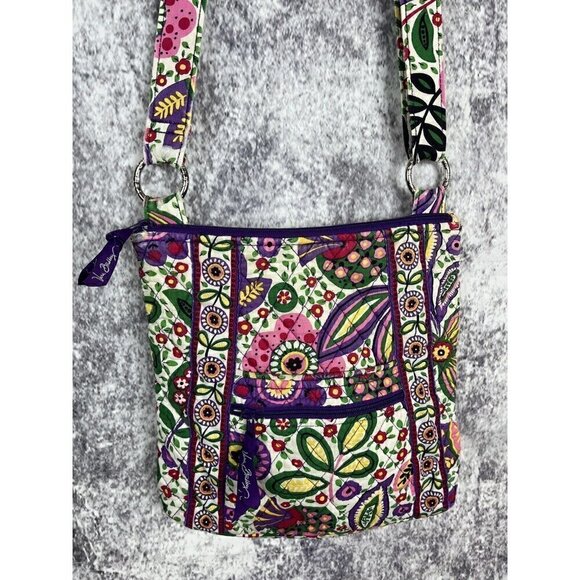 Vera Bradley Handbags - Vera Bradley Retired Pattern Viva La Vera Hipster Bag Purse Womens Crossbody